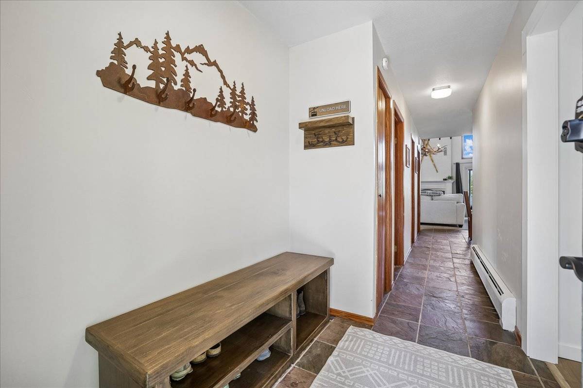 Entry - Tenderfoot Basecamp - Dillon Vacation Rental Entry - Tenderfoot Basecamp - Dillon Vacation Rental