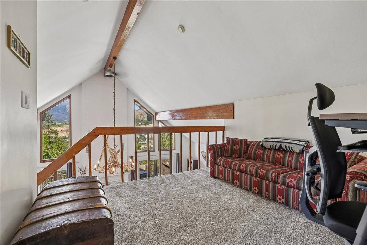 Loft Area - Tenderfoot Basecamp - Dillon Vacation Rental Loft Area - Tenderfoot Basecamp - Dillon Vacation Rental