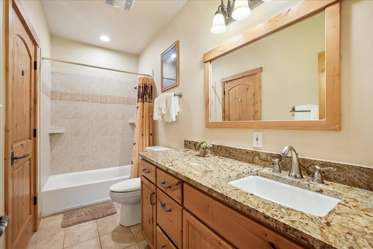 Bathroom - Highland Heaven - Breckenridge Vacation Rental Bathroom - Highland Heaven - Breckenridge Vacation Rental