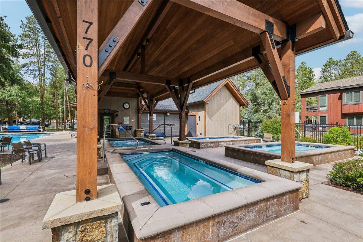 Columbine Pool & Hot Tubs - Lances West 9 - Breckenridge Vacation Rental Columbine Pool & Hot Tubs - Lances West 9 - Breckenridge Vacation Rental