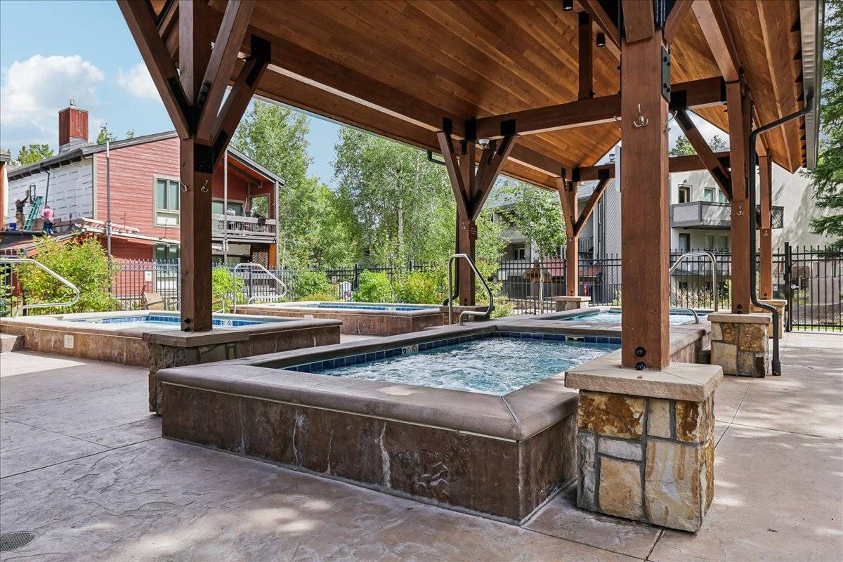 Columbine Pool & Hot Tubs - Lances West 9 - Breckenridge Vacation Rental Columbine Pool & Hot Tubs - Lances West 9 - Breckenridge Vacation Rental