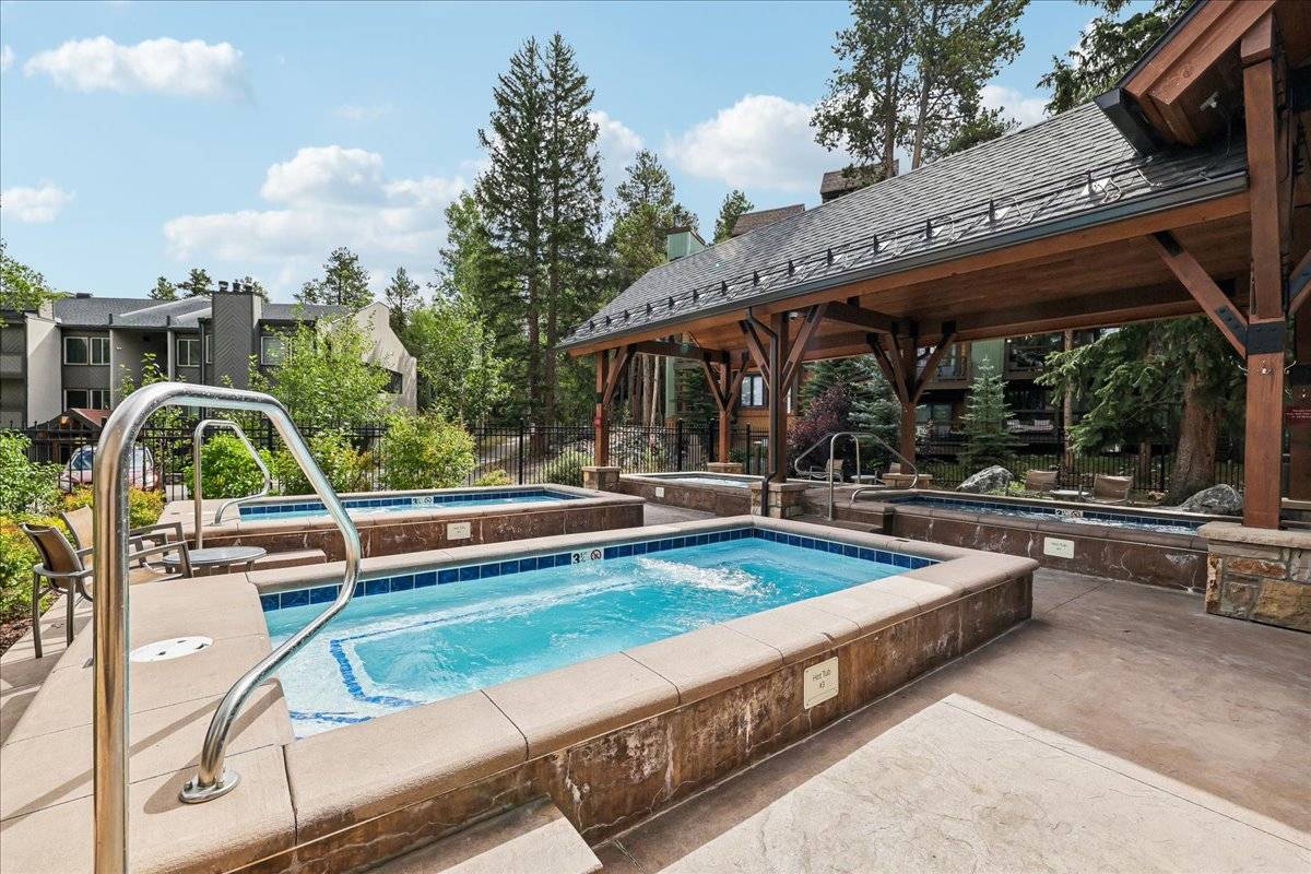 Columbine Pool & Hot Tubs - Lances West 9 - Breckenridge Vacation Rental Columbine Pool & Hot Tubs - Lances West 9 - Breckenridge Vacation Rental
