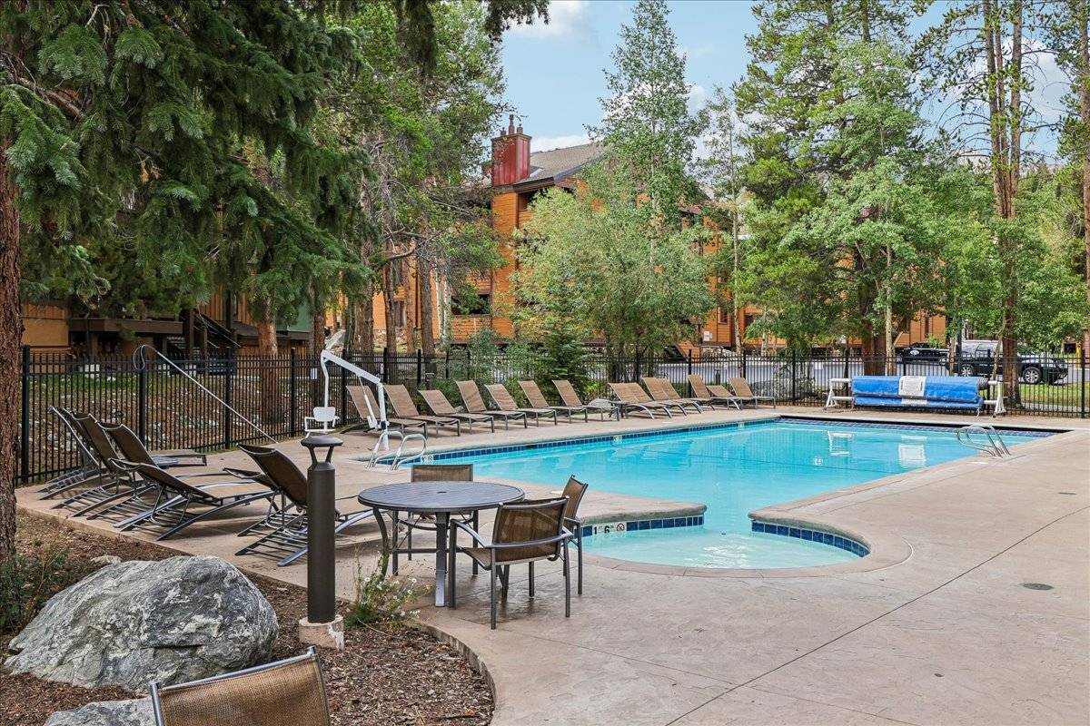Columbine Pool & Hot Tubs - Lances West 9 - Breckenridge Vacation Rental Columbine Pool & Hot Tubs - Lances West 9 - Breckenridge Vacation Rental