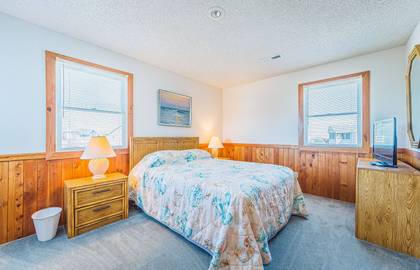 Upper Level Bedroom