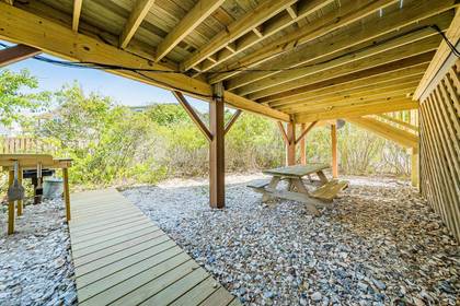 Grilling & Picnic Area