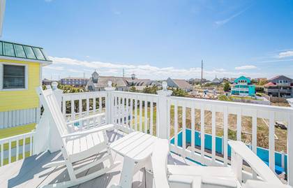 Upper Level Master Deck