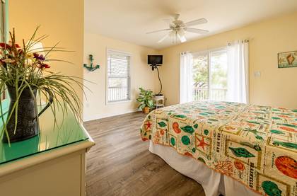 Mid Level Bedroom