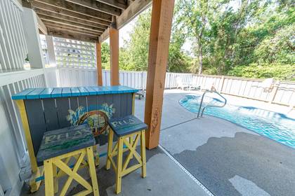 Tiki Bar