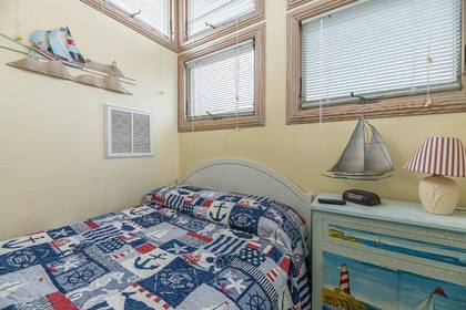 Upper Level Loft