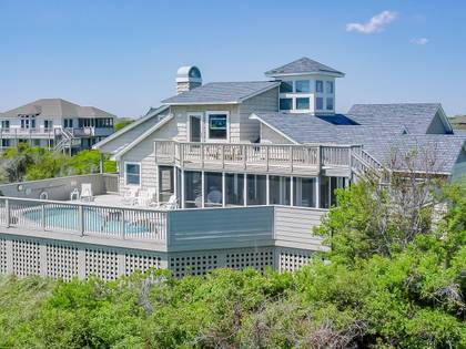 Beach Bungalow Exterior