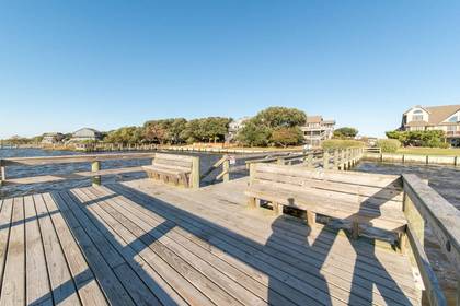 Community Soundside Pier