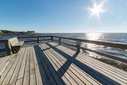 Community Soundside Pier