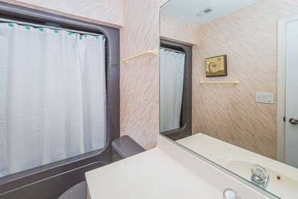 Second Level Master Bath