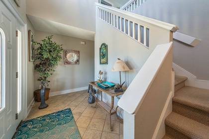 Mid Level Foyer