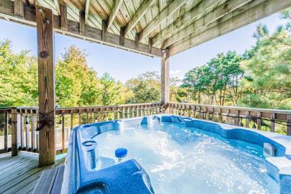 hot tub on mid level deck