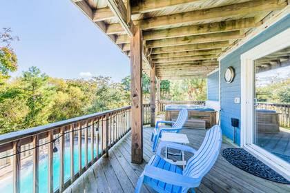 mid level covered deck