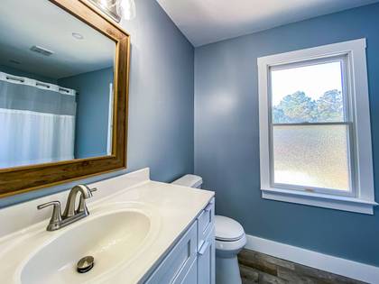 Mid Level Master Bath