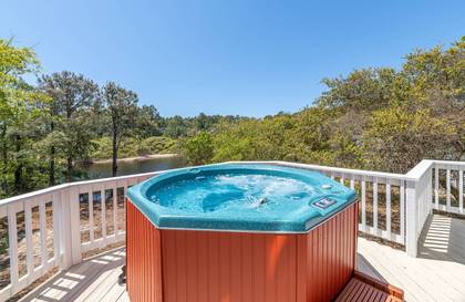 Hot Tub with Lake View