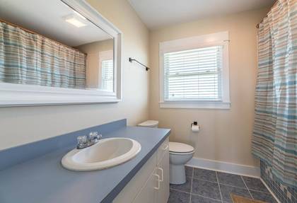 Upper Level Master Bath