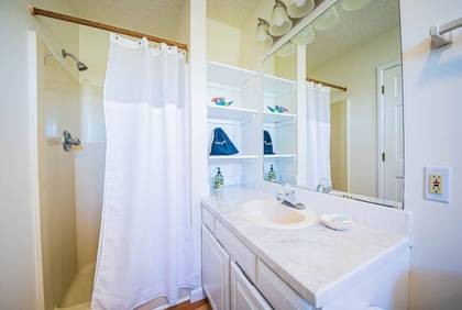 Upper Level Master Bath