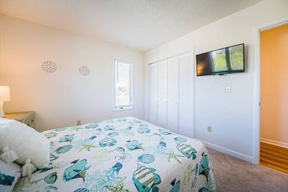 Mid Level Bedroom
