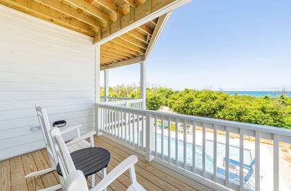 Mid Level Covered Deck