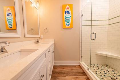 Lower Level Master Bath