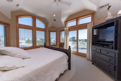 Upper Level Master Bedroom