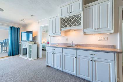 Wet Bar