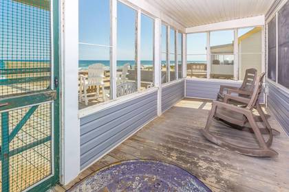 Screened Porch