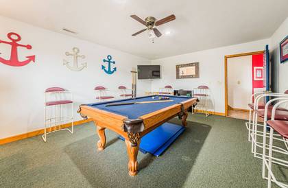 Rec Room with Pool Table