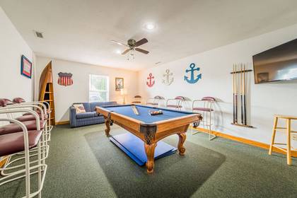 Rec Room with Pool Table