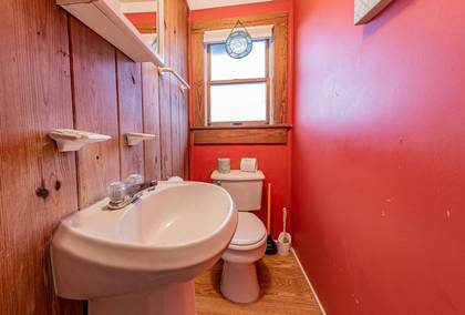 Upper Level Powder Room