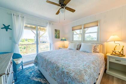 mid level bedroom