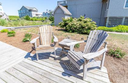 sitting area