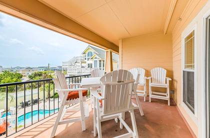 Furnished Covered Patio