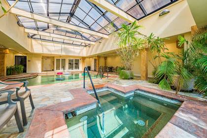 Indoor Spa/Pool (Open Year-Round)