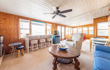 2nd Living Area