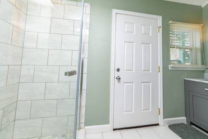 Lower Level Master Bath