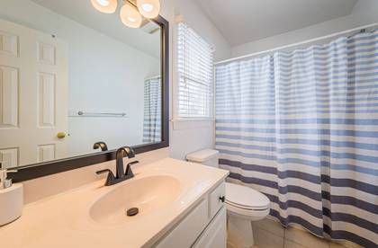 Mid Level Master Bath