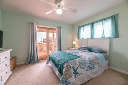 Mid Level Bedroom