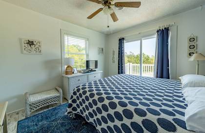 upper level bedroom