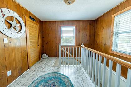 upper level landing