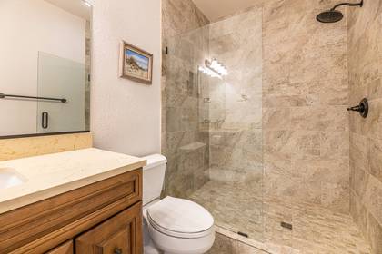 Mid Level Master Bath