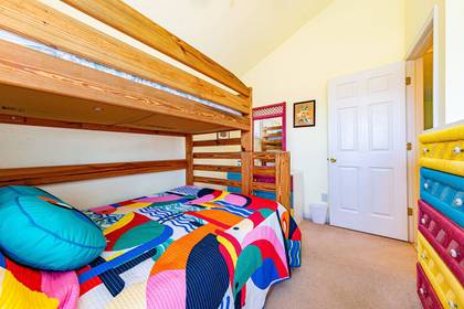 Mid-Level Hall Bedroom