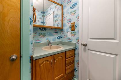 Upper Level Master Bath