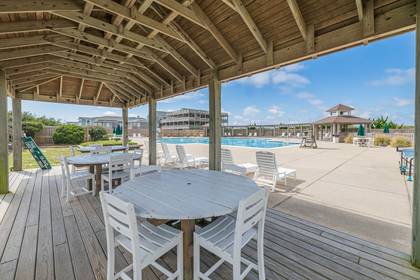 Oceanfront Community Pool