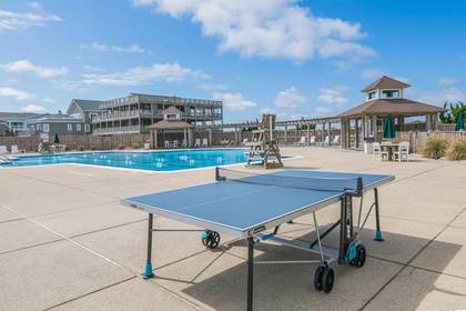 Oceanfront Community Pool