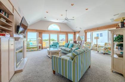 Great Room (New Living Room furniture in 2025 - photos coming soon!)