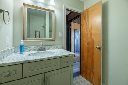 King Master Bath